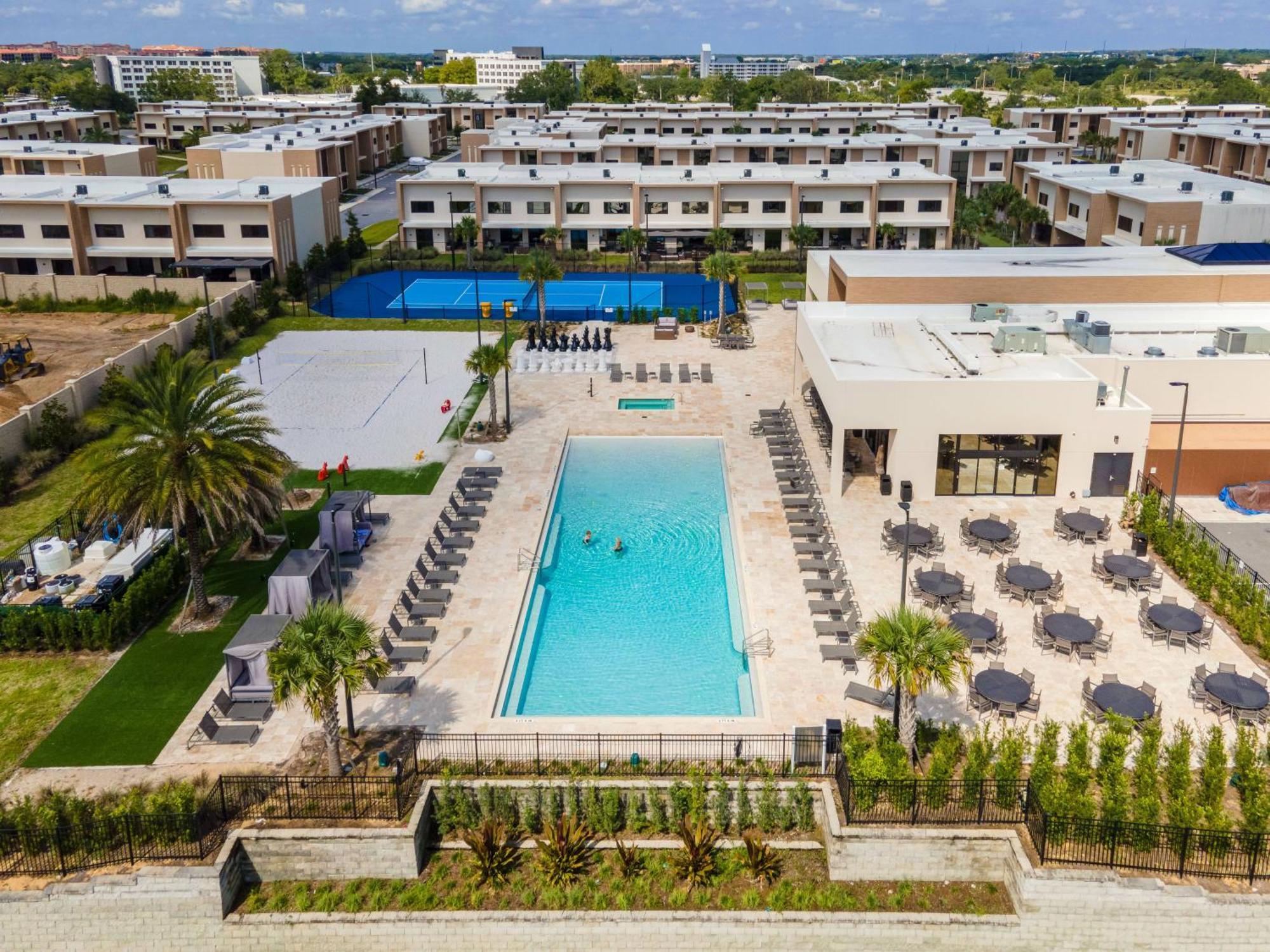 3081 Magic Village 4suites Jacuzzi Near 192 8 Min *